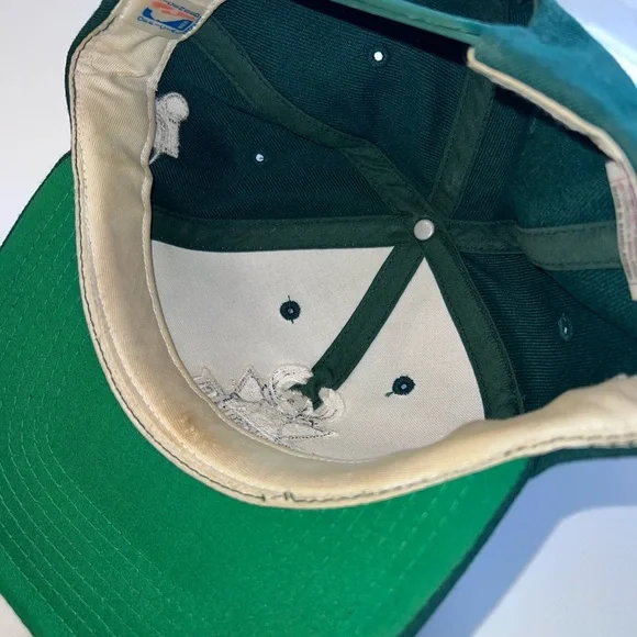 Milwaukee Bucks vintage sports specialties SnapBack - Picture 3 of 7